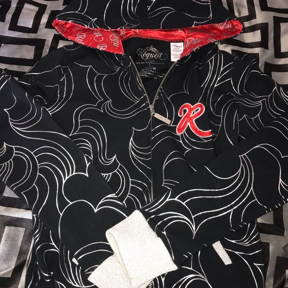 Adorable zip up jacket with hood❤️❤️ - Picture 3 of 5